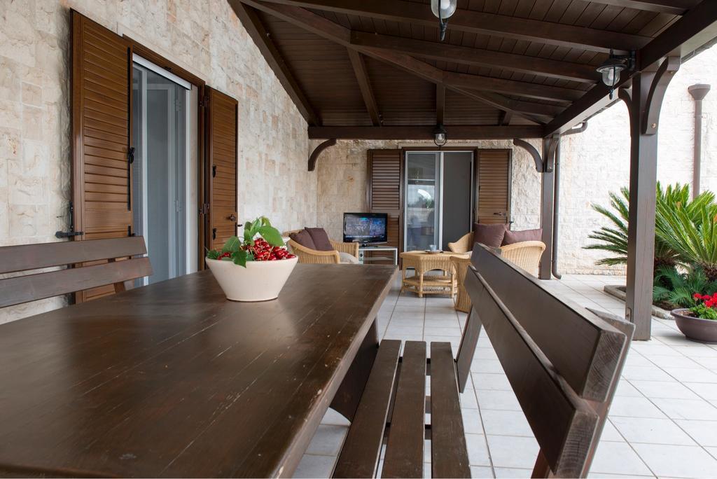 Villa Franca Noci Exteriör bild